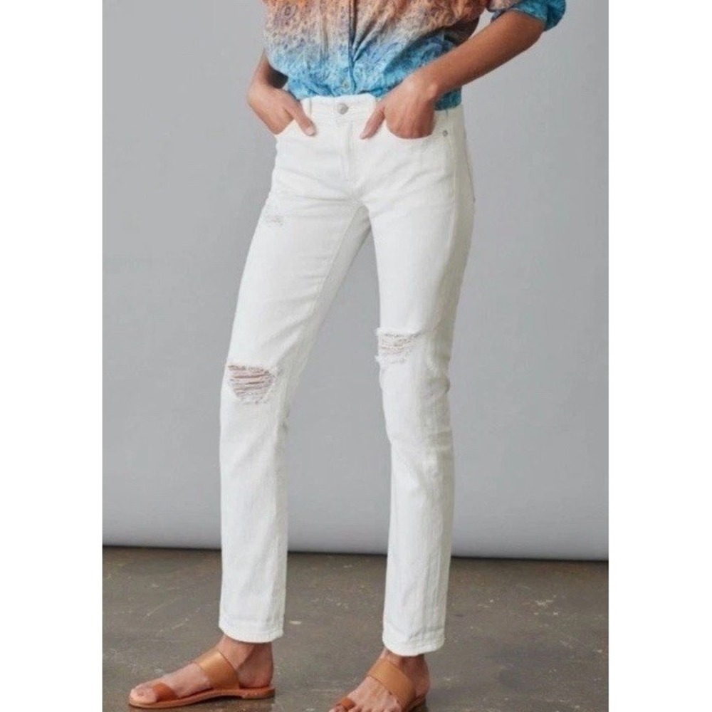 Anthropologie Pilcro Mid Rise Slim Distressed Fit Boyfriend Jeans Sz 29 Stretch